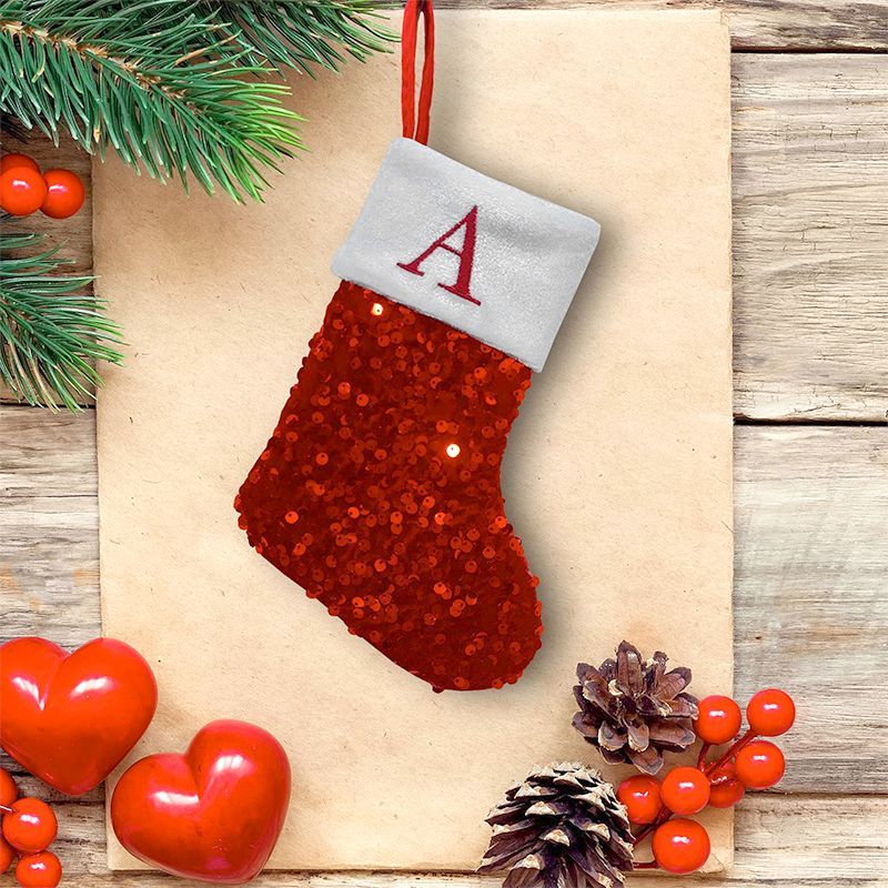 Embroidery Xmas Stocking - Roter Pailletten-Weihnachtsstrumpf mit Buchstabe A, Bestickte