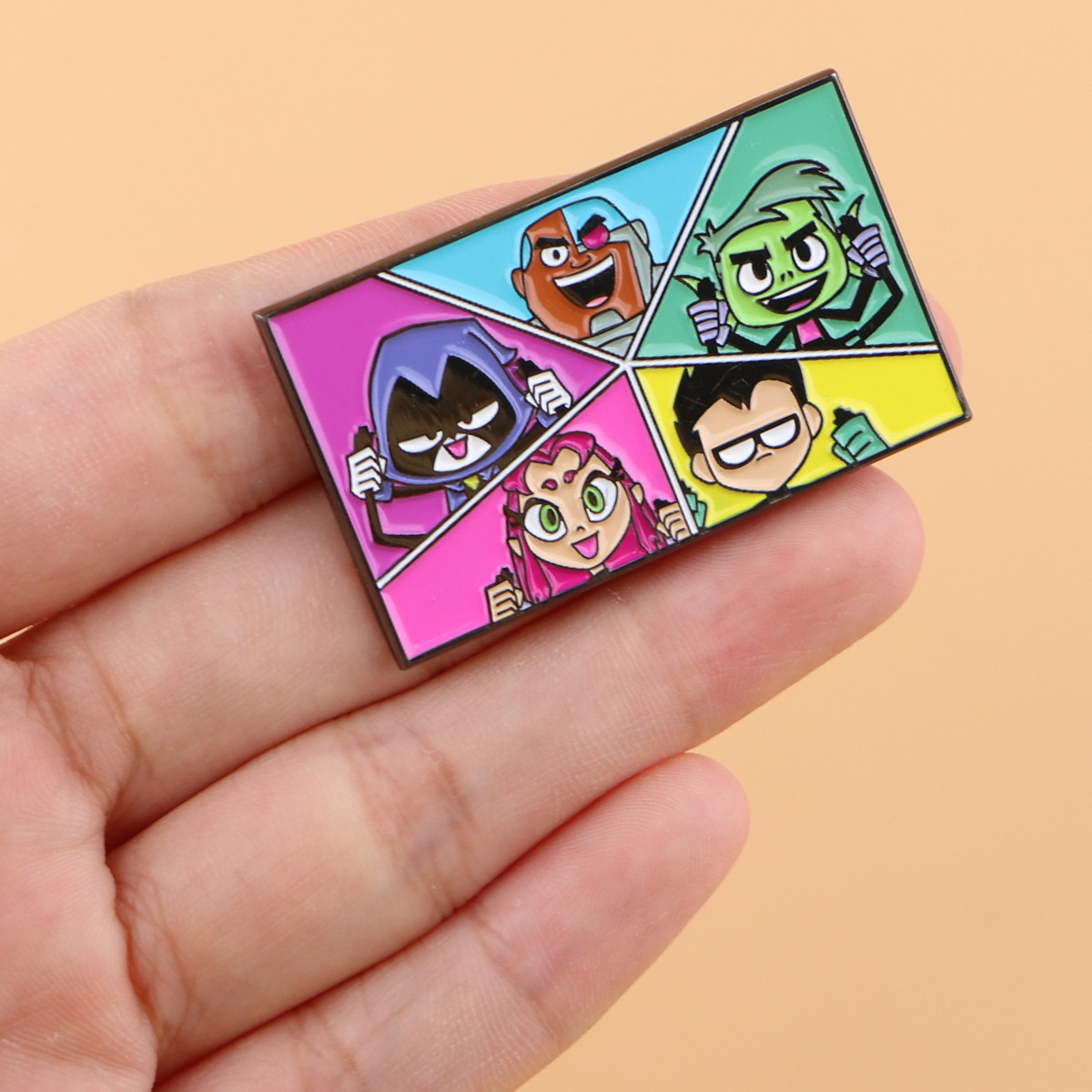 Embroidery Textile - Neue Teen-Heroes-Team Emaille-Pin-Brosche aus Legierung, Abzeichen-Accessoire