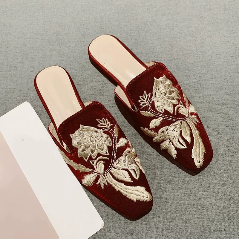 Embroidery Design - 2026 Neue Damen Retro-Stickerei-Mueller-Slipper für Frauen
