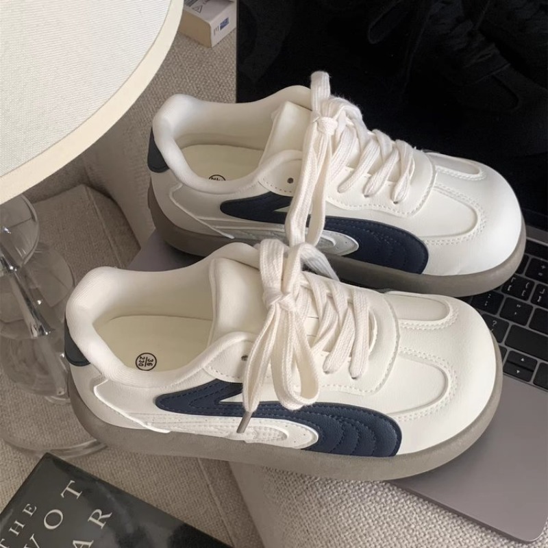 Embroidery White - Vintage Damen Chunky Sneakers Weiß-Marineblau Geschnitten