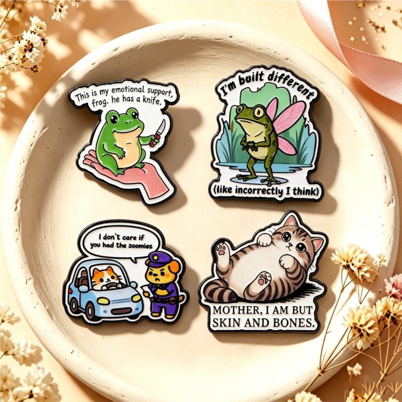 Embroidery Textile - Zitat-Emaille-Pin, Niedlicher Frosch, Katze, Hund, Cartoon-Charakter,