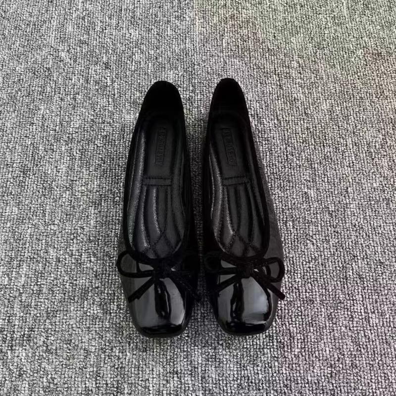 Damen-Ballettschuhe mit eckige – Embroidery Flat Shoes Bewertung und Preis