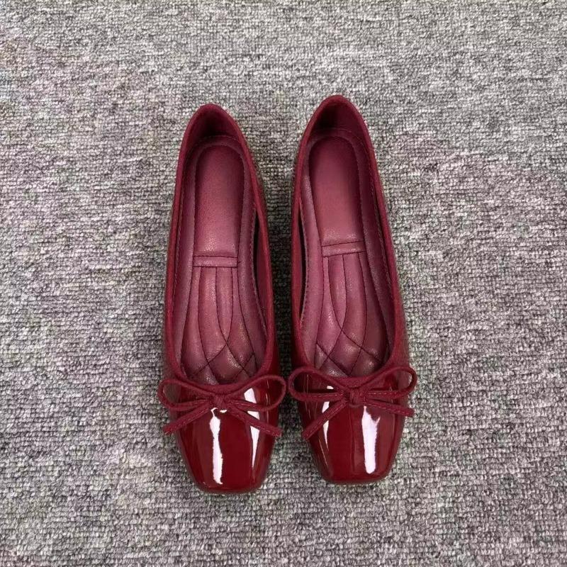 Damen-Ballettschuhe mit eckige – Embroidery Flat Shoes Bewertung und Preis