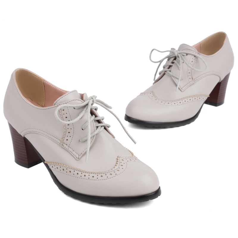Vintage Damen High Heels Loafe – Embroidery White Bewertung und Preis