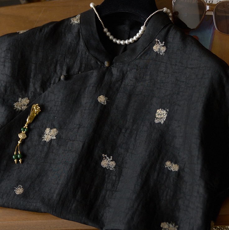 Neues Damen-Oberteil im lässig – Embroidery Flower Pattern Bewertung und Preis