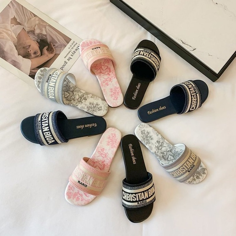 Frauen Mode Flache Hausschuhe  – Embroidery Font Bewertung und Preis